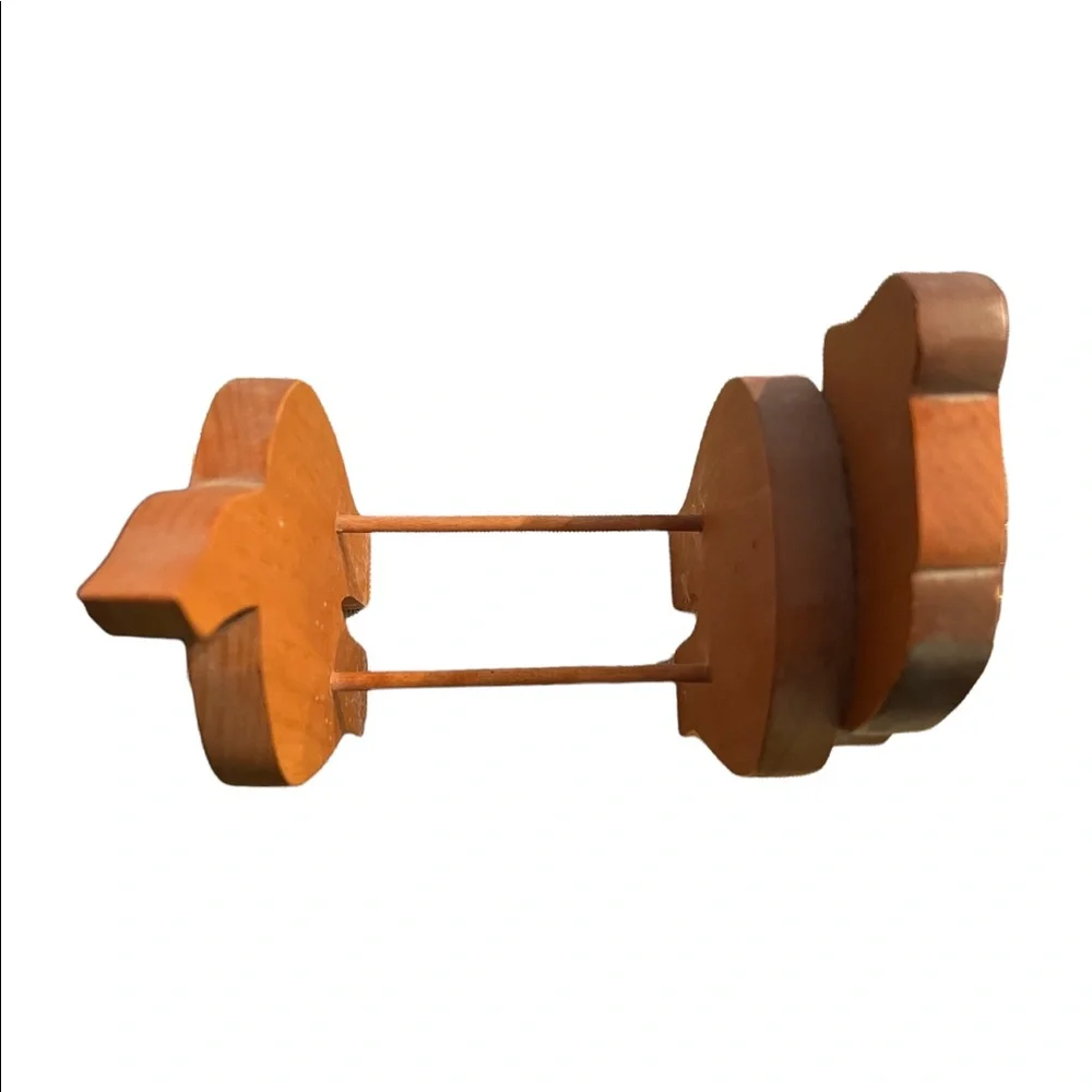 Retro Wooden Dog Toilet Paper Roll Holder